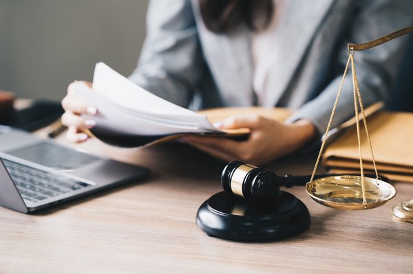 Pourquoi faire appel à un avocat en droit du travail ?